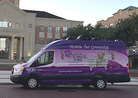 sparkling-pets-grooming-van2